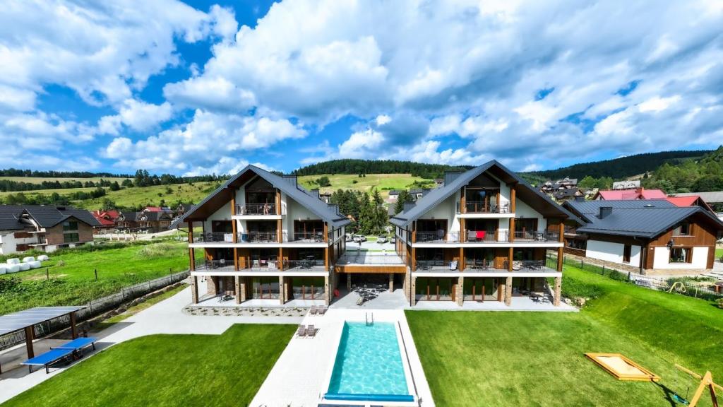 Basen Zewnętrzny Apartamenty Mariza Szczawnica Jaworki Szczawnica