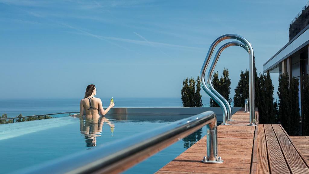 Basen Zewnętrzny Gwiazda Morza Resort SPA&SPORT Władysławowo