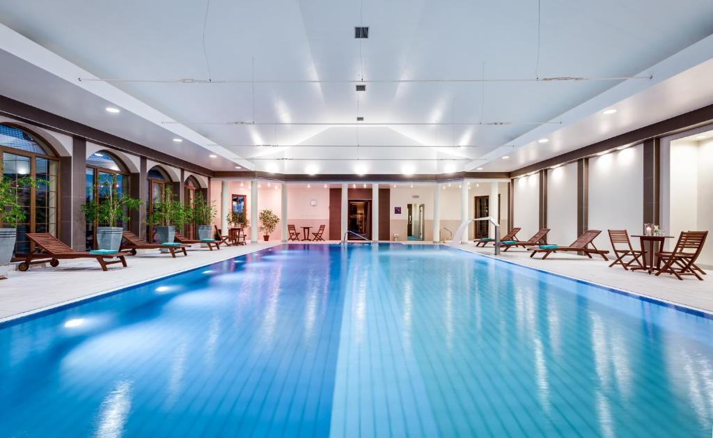 Hotel Konradówka Wellness & SPA - 300 metrów do centrum Karpacz z Kryty Basen