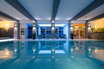 Hotel Wellness & Spa Nowy Dwór Rzeszów z Kryty Basen
