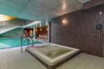 Jacuzzi Royal Tulip Sand Zdrojowa Mezzanine Hotel Room by Renters Kołobrzeg