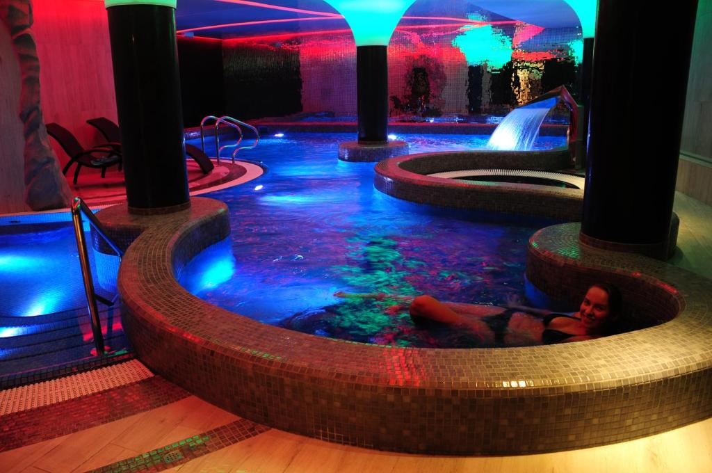 Kryty Basen Hotel Jakuszyce Sport & Spa Szklarska Poręba