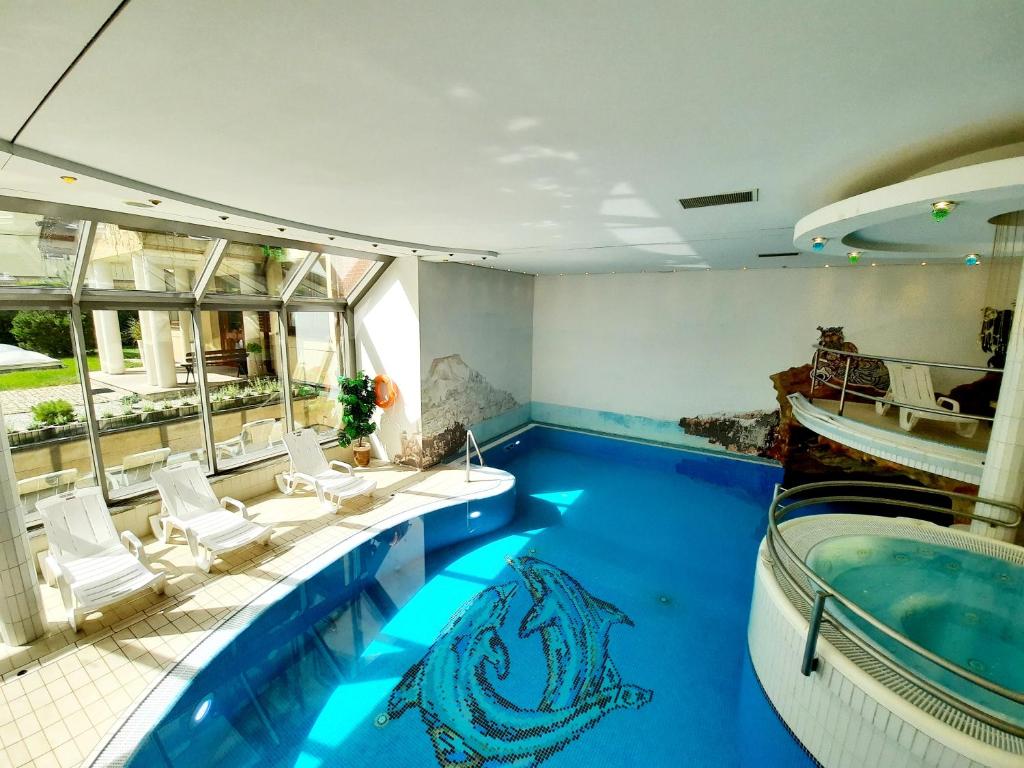 Kryty Basen Malachit Medical SPA Hotel Karpacz