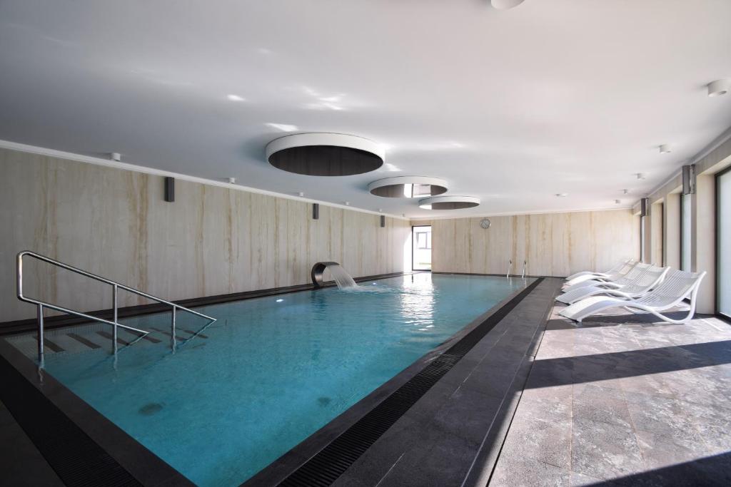 Nice Kryty Basen Apartament Royal Solny Resort z aneksem kuchennym w hotelu z krytym basenem, sauną i usługami SPA Kołobrzeg