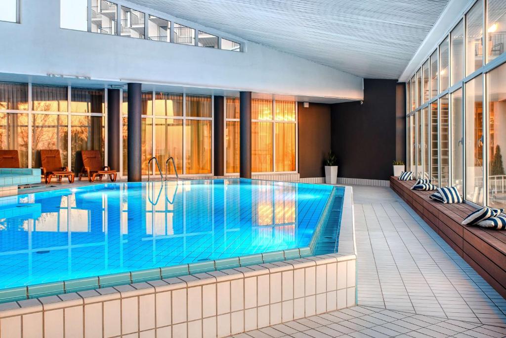 Nice Kryty Basen Vienna House by Wyndham Amber Baltic Miedzyzdroje Międzyzdroje