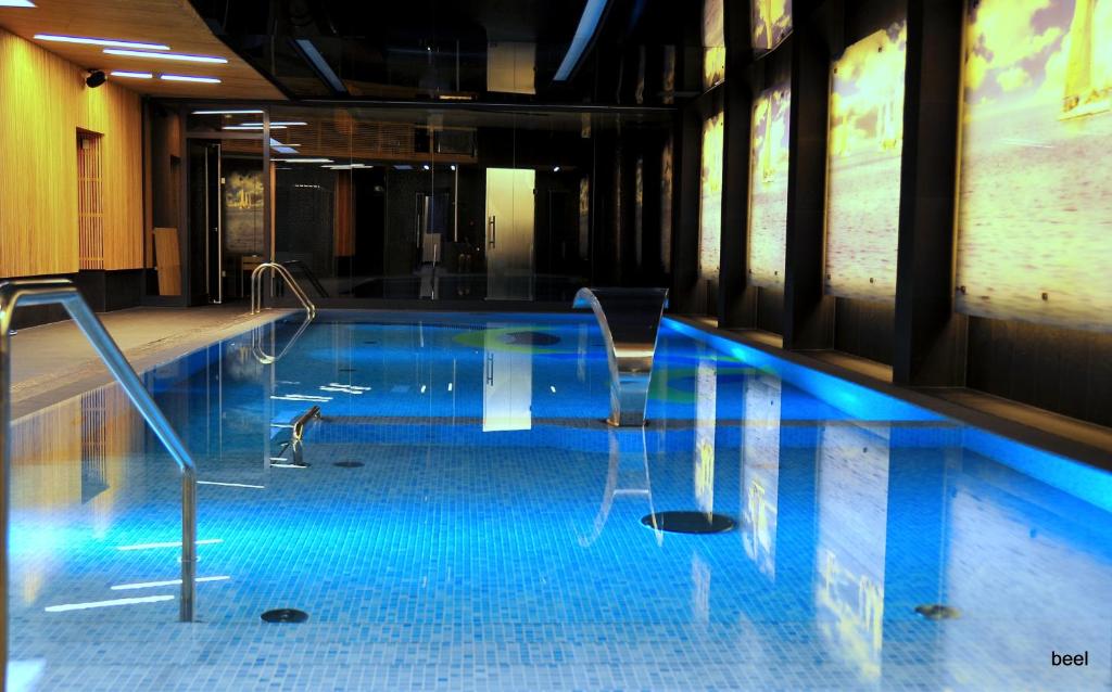 Regatta Hotel Restauracja Spa Poznań z Kryty Basen